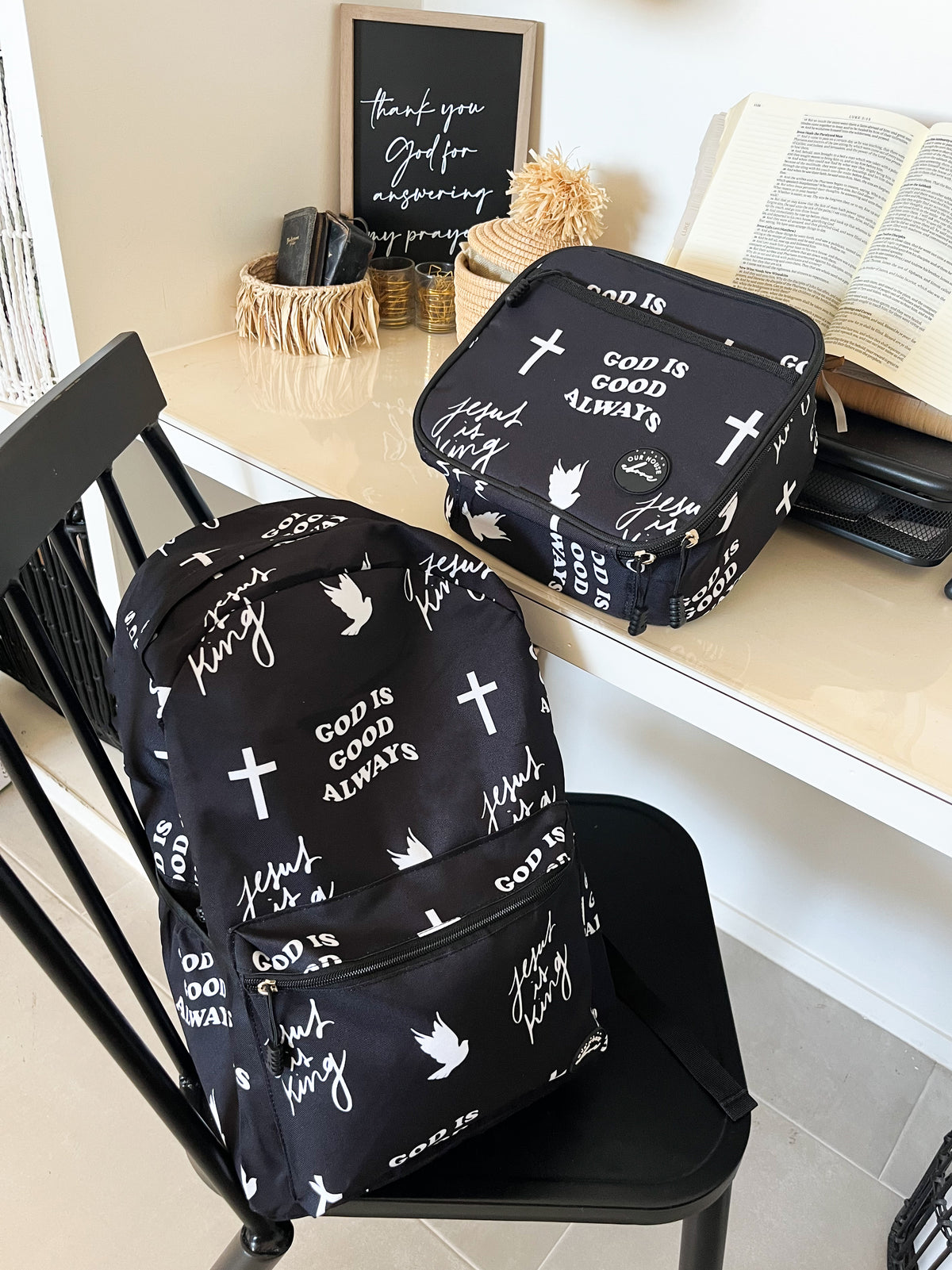 Jesus is King Backpack & Lunch Box